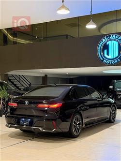 بي ام دبليو الفئة 7